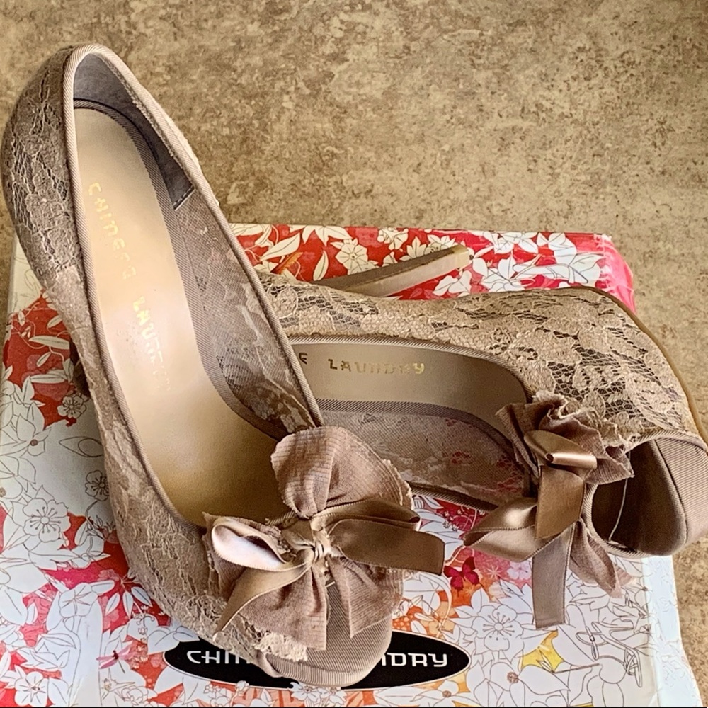 Nude Chinese Laundry Lace Pumps